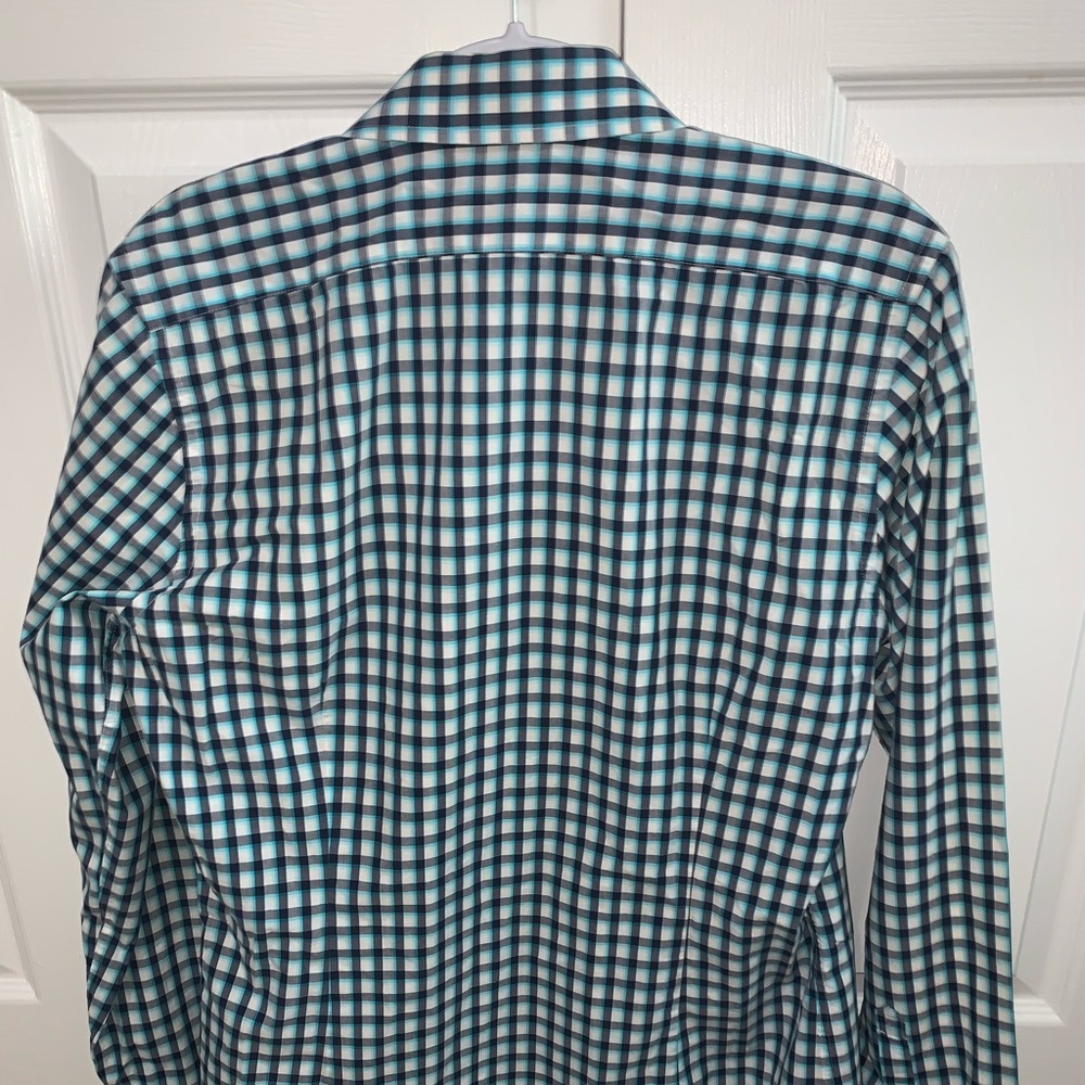 Button Up - Picture 2 of 5